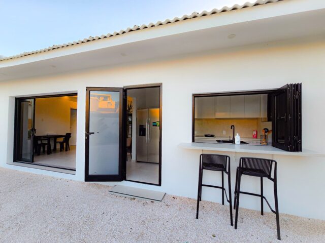 Prachtige Woning om de Hoek van Marie Pompoen Beach Boulevard te Huur (26)