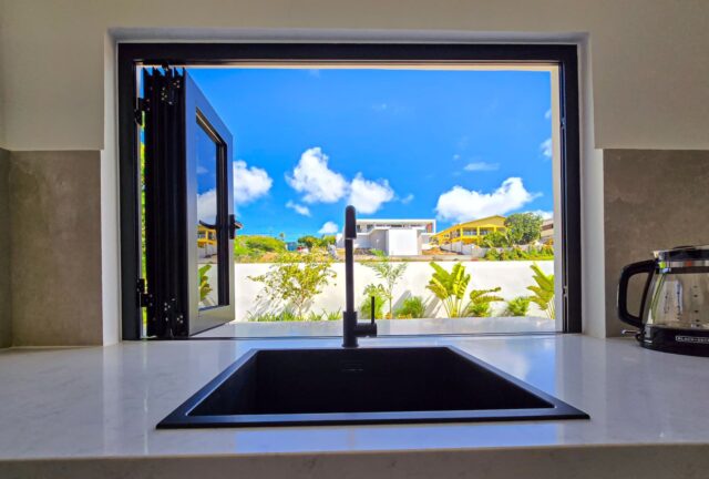 Prachtige Woning om de Hoek van Marie Pompoen Beach Boulevard te Huur (9)