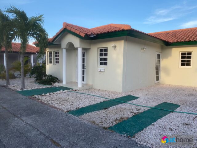 Leuke-Drie-Slaapkamer-Bungalow-in-Jongbloed-te-Huur-2024-09-20-at-21.44.42