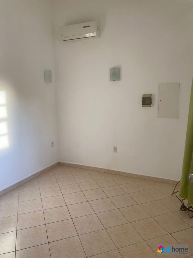 Leuke-Drie-Slaapkamer-Bungalow-in-Jongbloed-te-Huur-2024-09-20-at-21.44.46