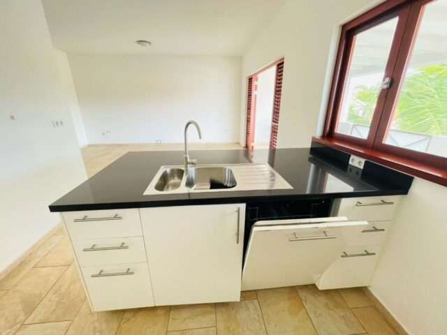 Luxe Appartement op Resort met Zwembad Cocolora in Brakkeput te Huur (8)