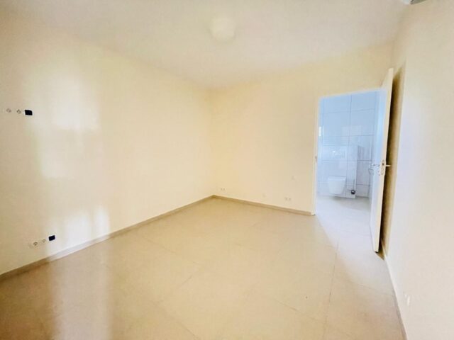 WhatsApp Image 2025-05-22 at 13.04.19_112f9f37