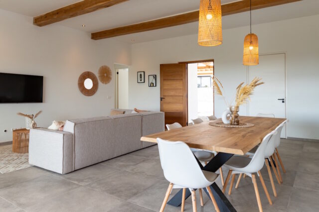 25.gemeubileerde villa met zwembad op LXRY resort te koop