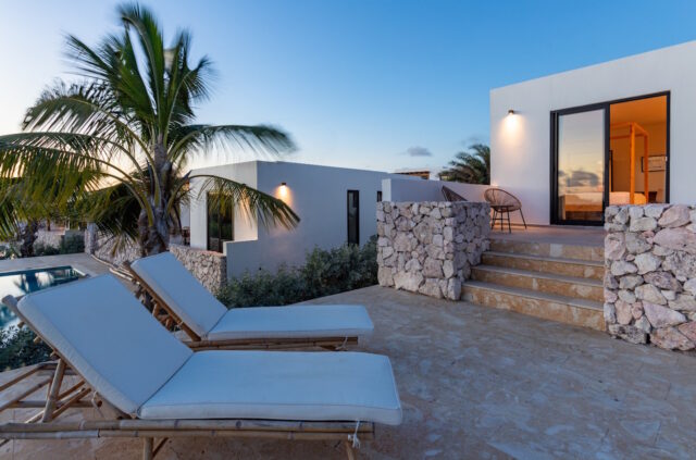 3.gemeubileerde villa met zwembad op LXRY resort te koop