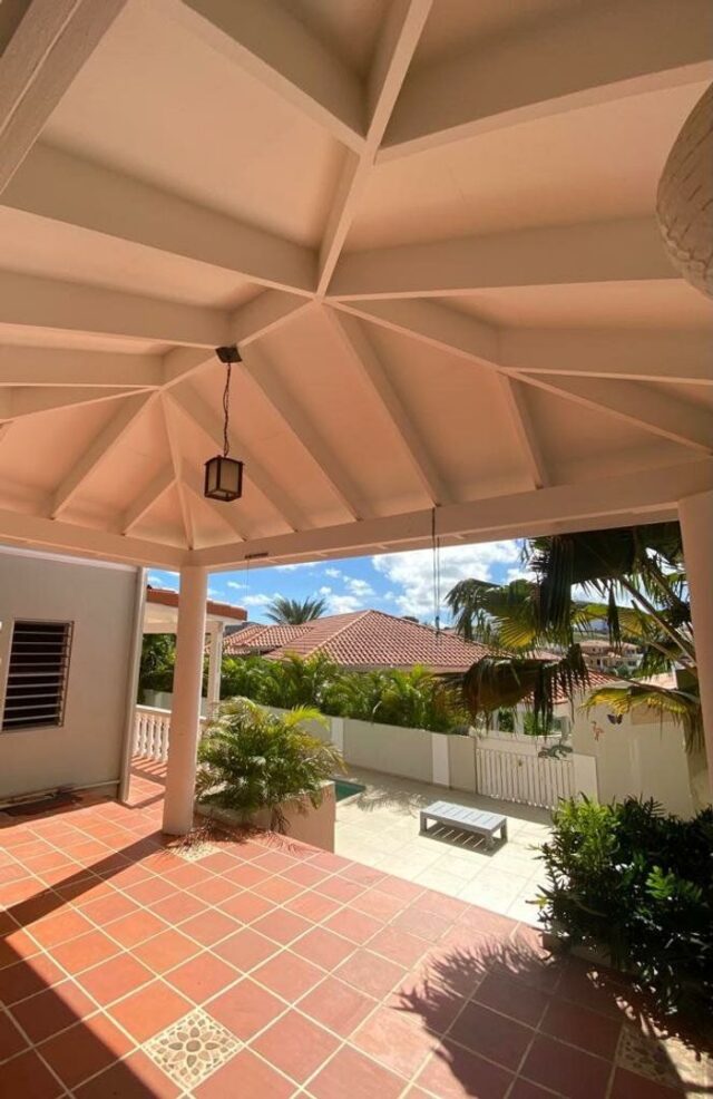Ruime villa met zwembad Brakkeput Abou Curaçao te Huur(10)