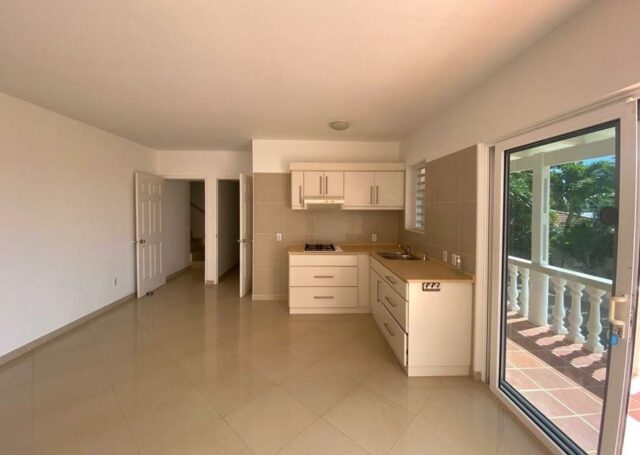 Ruime villa met zwembad Brakkeput Abou Curaçao te Huur(14)