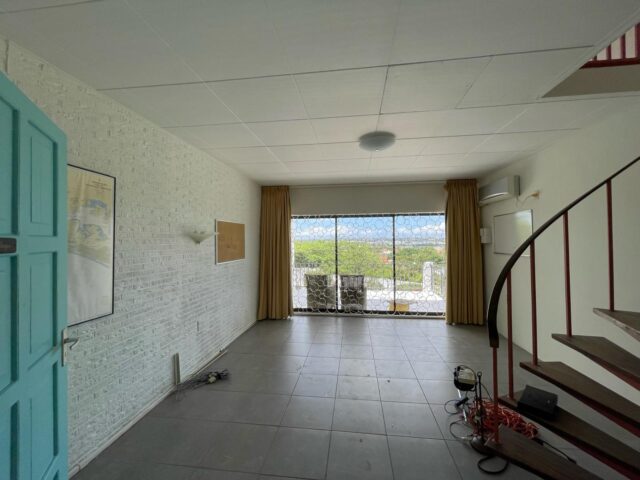 Ruime Woning met uitzicht te Bramendiweg te Huur.17 (2)