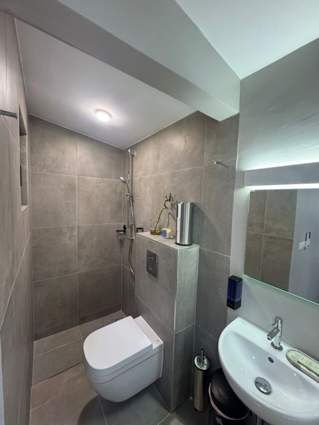 WhatsApp Image 2025-08-04 at 12.54.50 (2)