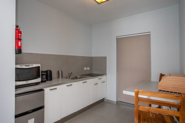 Luxe Villa met Appartement en 2 Zwembaden Vista Royal te Koop00028