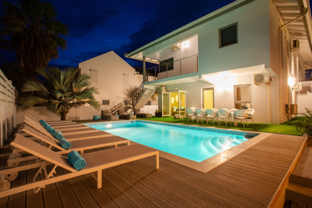 Luxe Villa met Appartement en 2 Zwembaden Vista Royal te Koop00058