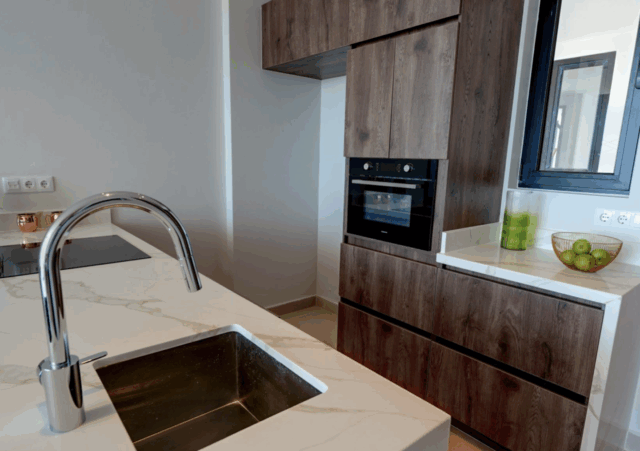 Majestic Apartments6