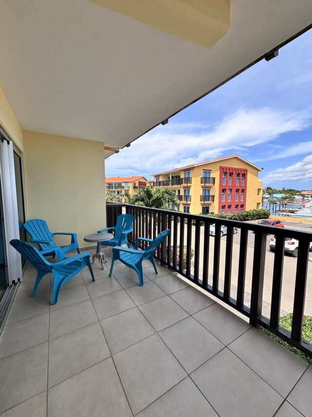 Ruim Hoekappartement Op Palapa Beach Resort In Jan Thiel Te Koop