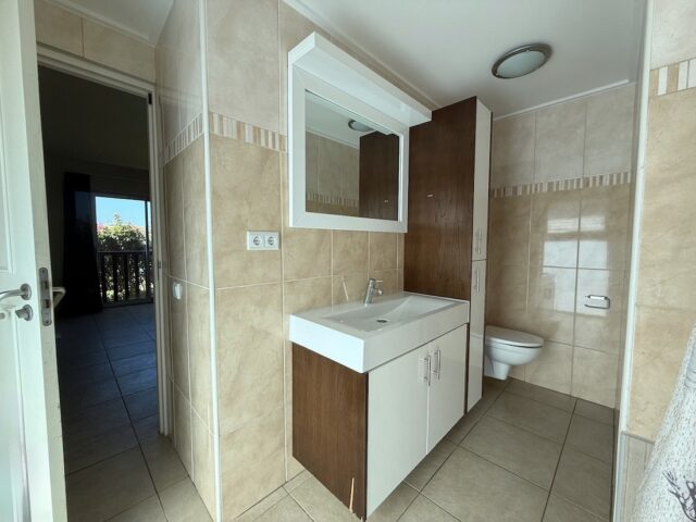 Palapa_Bathroom